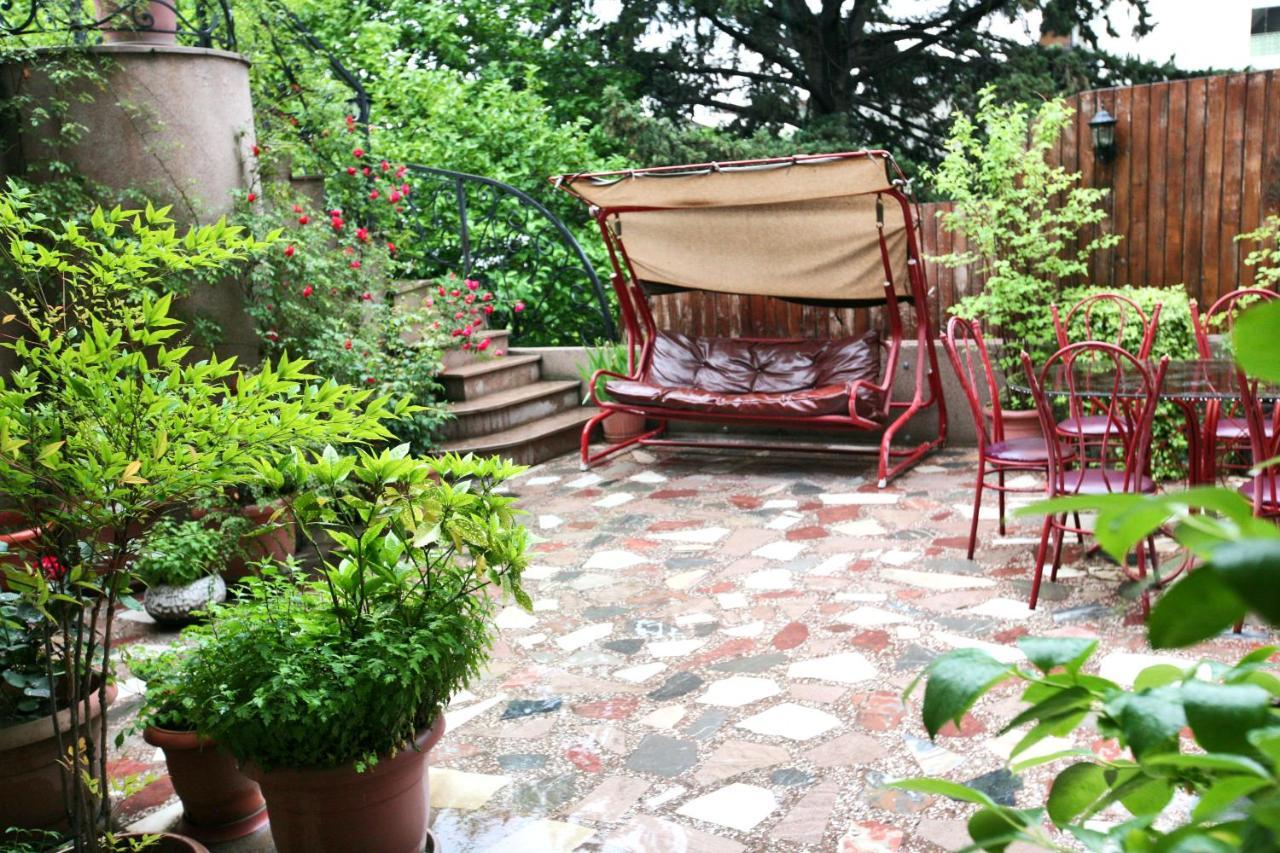 Hotel Sympatia Tbilisi Eksteriør bilde