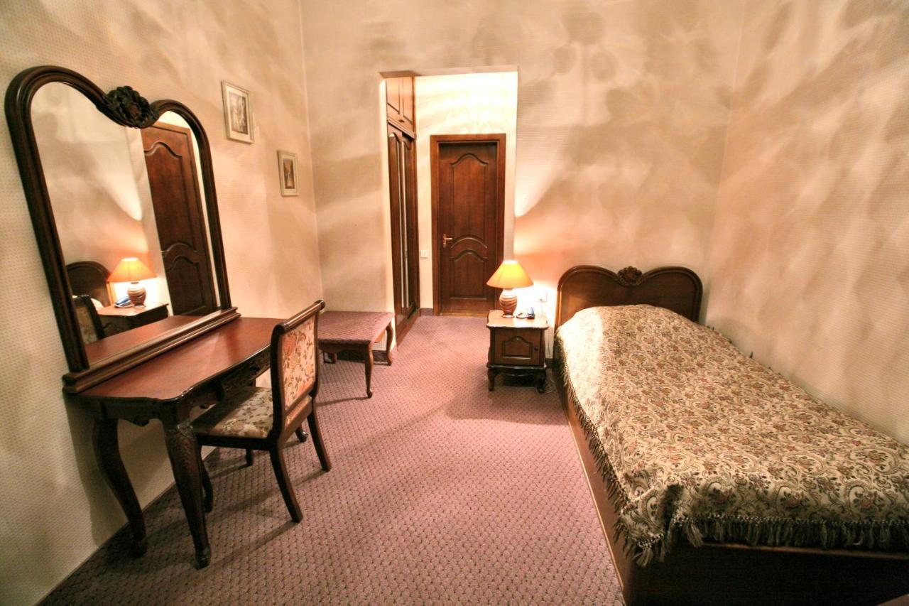 Hotel Sympatia Tbilisi Eksteriør bilde